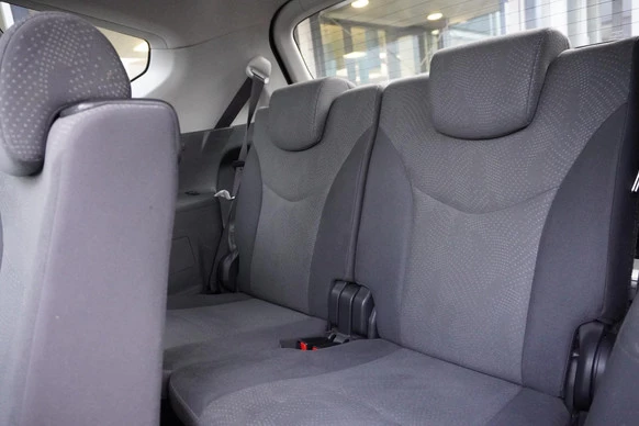 Toyota Prius - Afbeelding 16 van 30