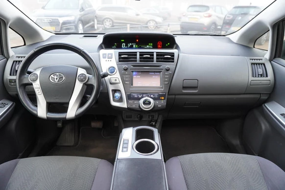 Toyota Prius - Afbeelding 17 van 30