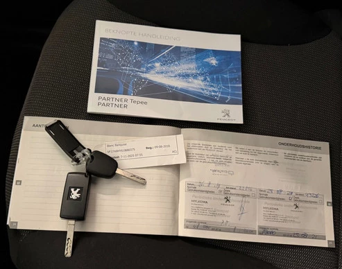 Peugeot Partner - Afbeelding 28 van 30