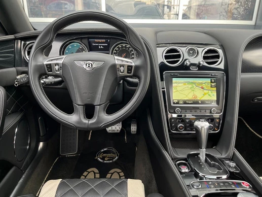 Bentley Flying Spur - Afbeelding 9 van 30