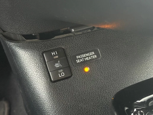 Toyota Prius - Afbeelding 24 van 27