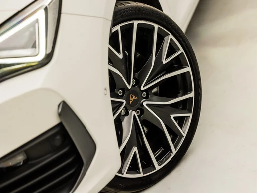 CUPRA Leon - Afbeelding 18 van 30