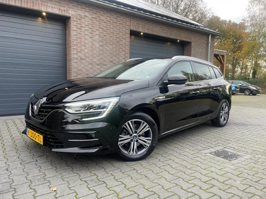 Renault Megane E-Tech - Afbeelding 1 van 24