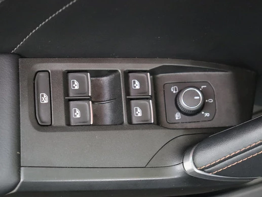 CUPRA Leon - Afbeelding 18 van 30