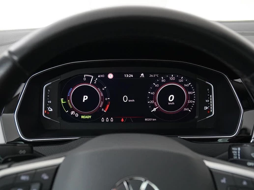 Volkswagen Passat - Afbeelding 9 van 30