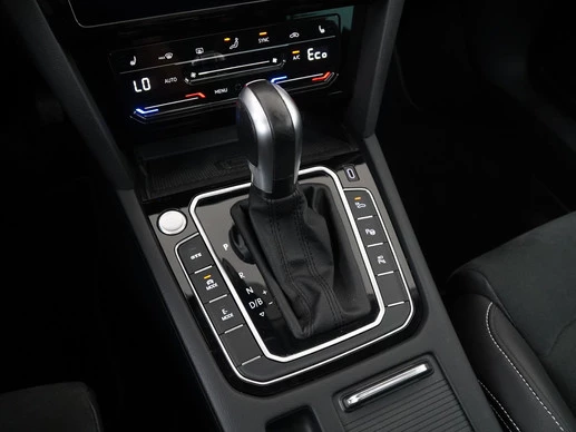 Volkswagen Passat - Afbeelding 12 van 30