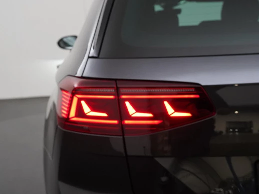 Volkswagen Passat - Afbeelding 28 van 30
