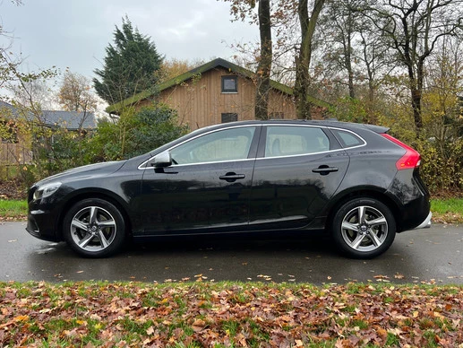 Volvo V40 - Afbeelding 2 van 28
