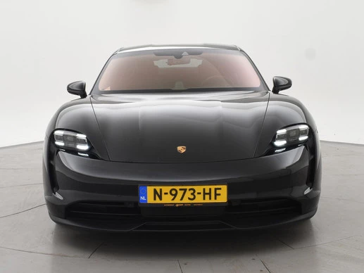 Porsche Taycan - Afbeelding 6 van 30