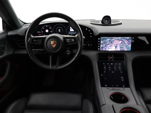 Porsche Taycan - Afbeelding 23 van 30