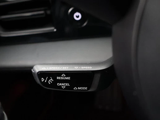 Porsche Taycan - Afbeelding 28 van 30