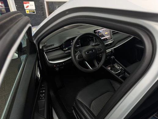 Jeep Compass - Afbeelding 4 van 30