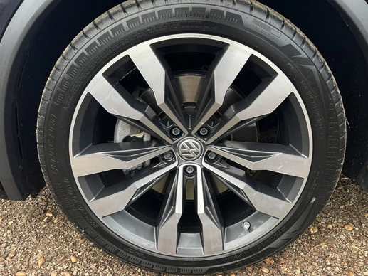 Volkswagen Tiguan - Afbeelding 7 van 30