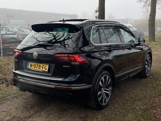 Volkswagen Tiguan - Afbeelding 10 van 30