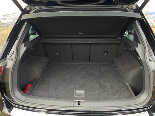 Volkswagen Tiguan - Afbeelding 11 van 30