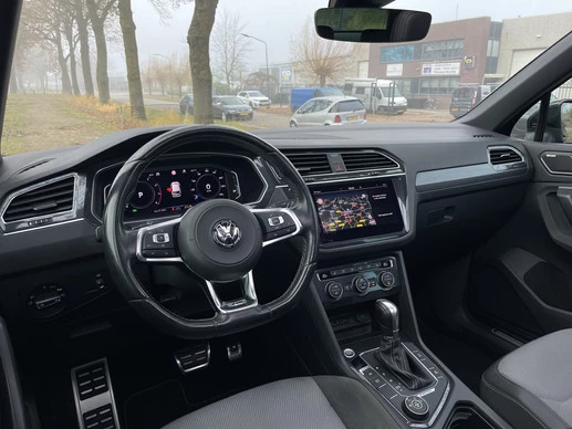 Volkswagen Tiguan - Afbeelding 17 van 30