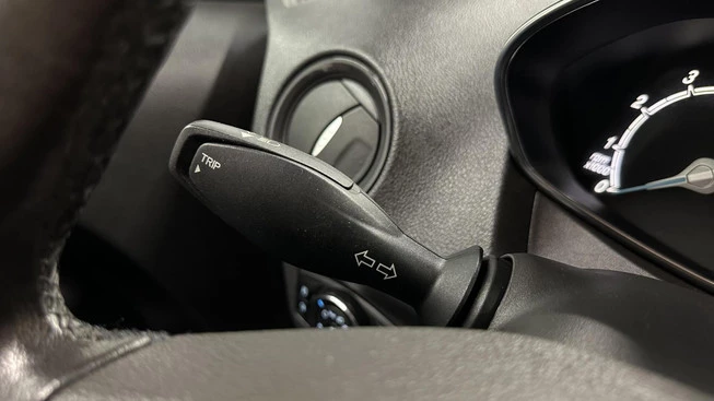 Ford Tourneo Courier - Afbeelding 29 van 30