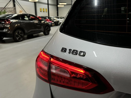 Mercedes-Benz B-Klasse - Afbeelding 17 van 30