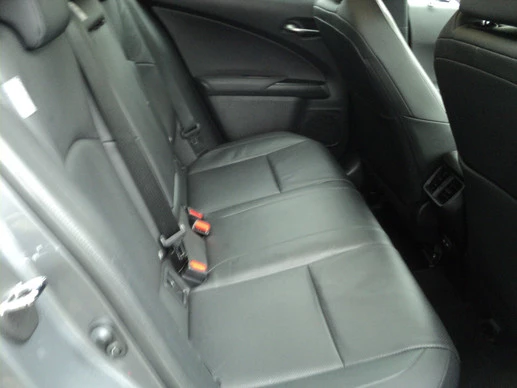 Lexus UX - Afbeelding 15 van 29