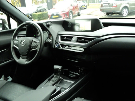 Lexus UX - Afbeelding 17 van 29