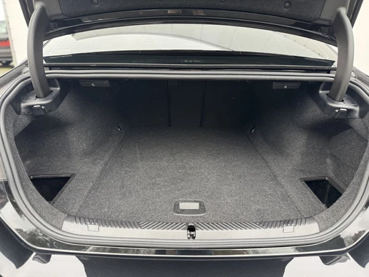 BMW i5 - Afbeelding 13 van 30