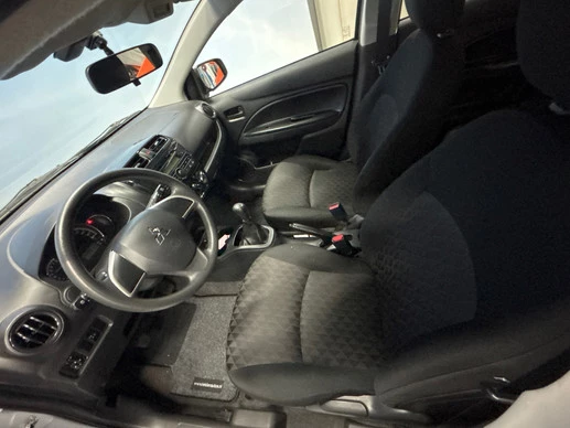 Mitsubishi Space Star - Afbeelding 11 van 21