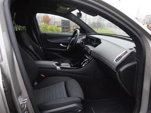 Mercedes-Benz EQC - Afbeelding 12 van 30