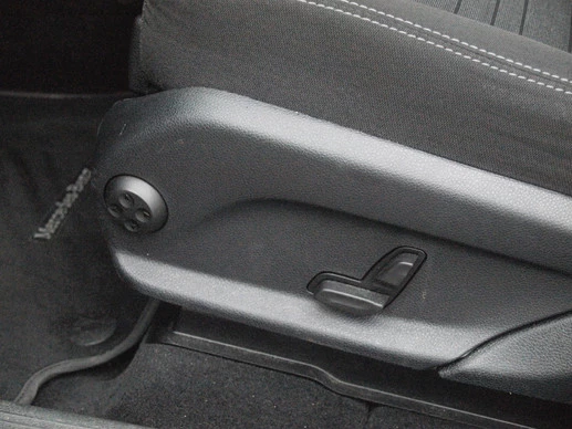 Mercedes-Benz EQC - Afbeelding 26 van 30