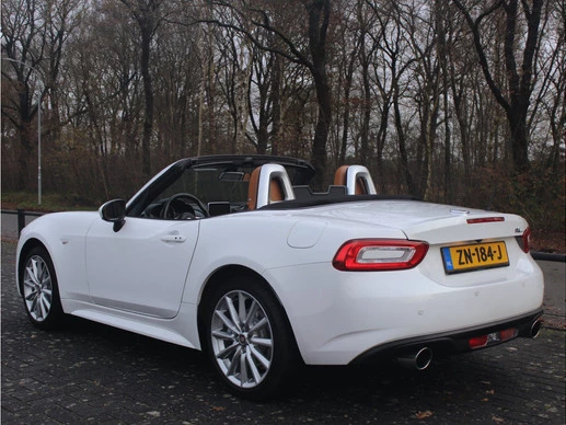Fiat 124 Spider - Afbeelding 2 van 30