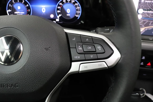 Volkswagen Golf - Afbeelding 22 van 30