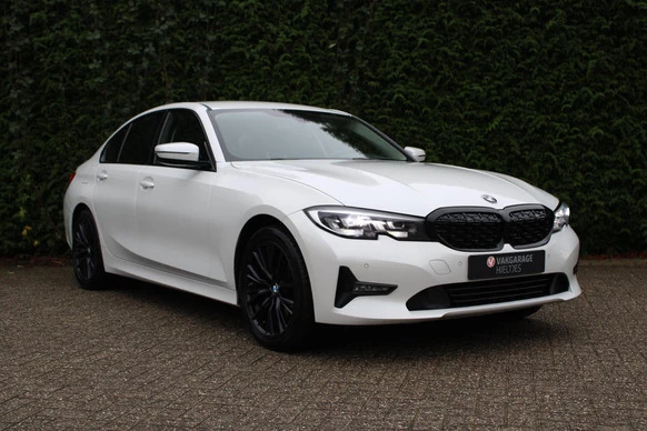 BMW 3 Serie - Afbeelding 1 van 29