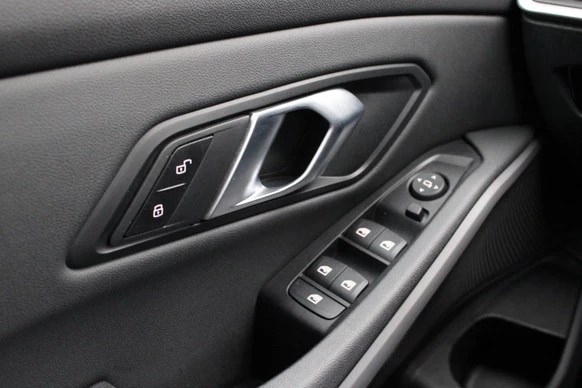 BMW 3 Serie - Afbeelding 26 van 29