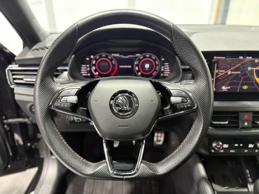 Škoda Kamiq - Afbeelding 18 van 30