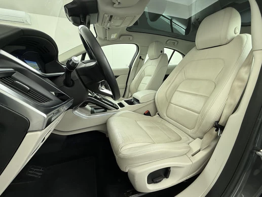 Jaguar I-PACE - Afbeelding 10 van 30