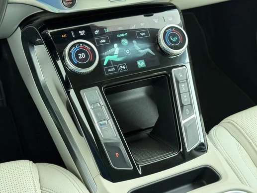 Jaguar I-PACE - Afbeelding 21 van 30