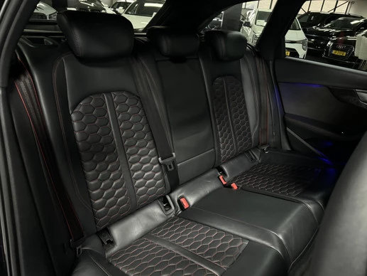 Audi RS4 - Afbeelding 22 van 24