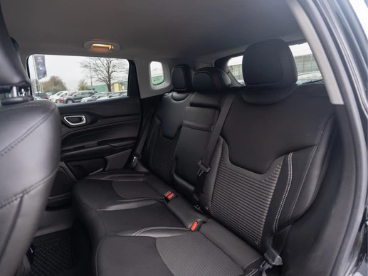 Jeep Compass - Afbeelding 16 van 30