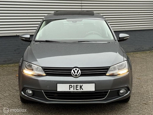 Volkswagen Jetta - Afbeelding 3 van 26