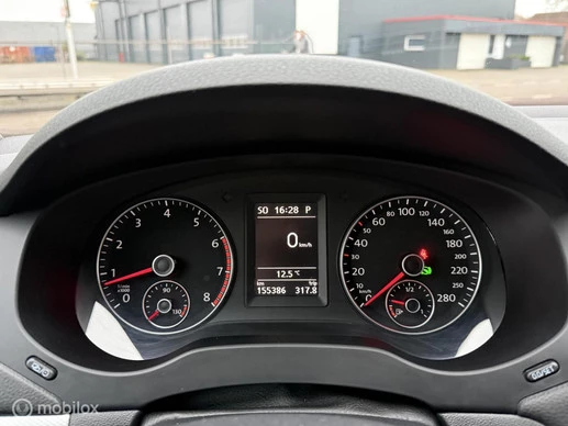 Volkswagen Jetta - Afbeelding 15 van 26