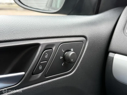 Volkswagen Jetta - Afbeelding 23 van 26