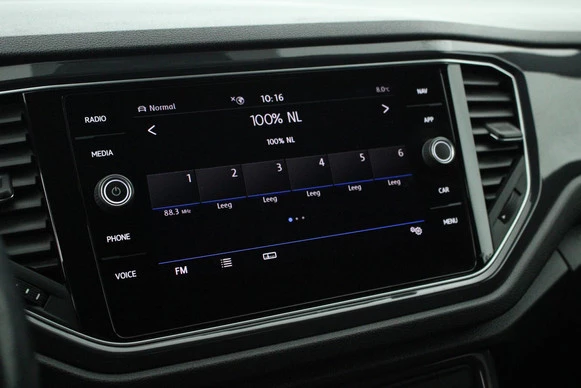 Volkswagen T-Roc - Afbeelding 21 van 30