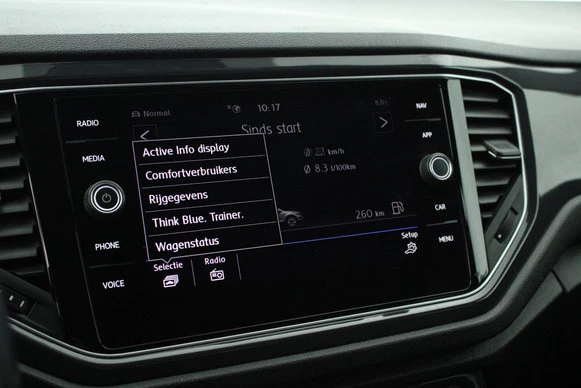 Volkswagen T-Roc - Afbeelding 24 van 30