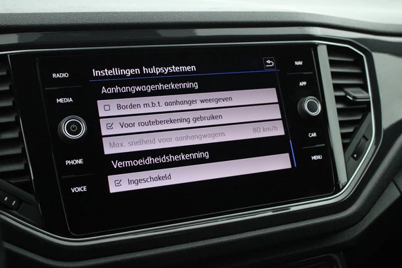 Volkswagen T-Roc - Afbeelding 27 van 30