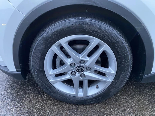 Toyota C-HR - Afbeelding 13 van 30