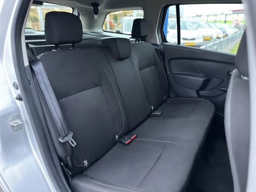 Dacia Logan - Afbeelding 9 van 23