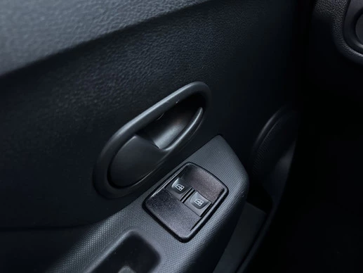 Dacia Logan - Afbeelding 12 van 23