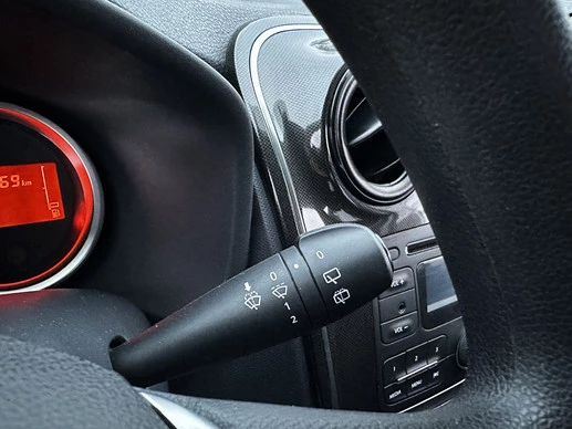 Dacia Logan - Afbeelding 15 van 23