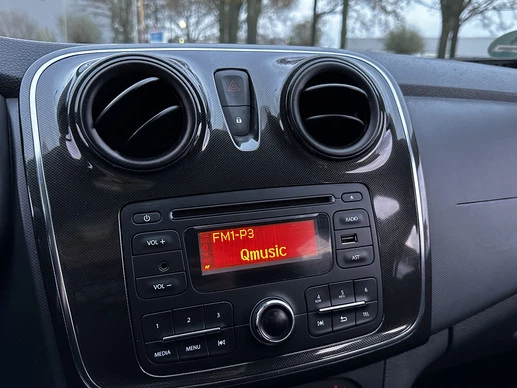 Dacia Logan - Afbeelding 16 van 23