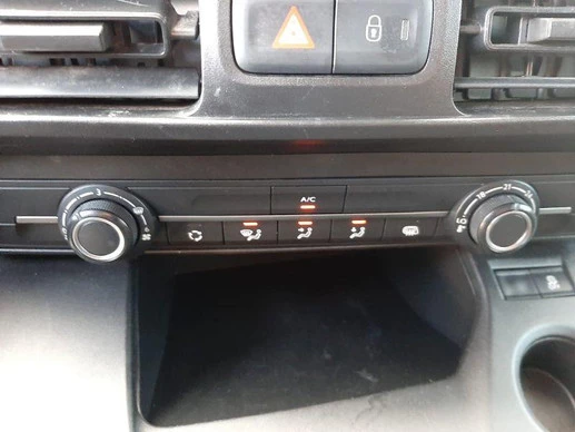 Peugeot Partner - Afbeelding 18 van 24