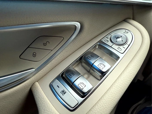 Mercedes-Benz EQC - Afbeelding 20 van 24